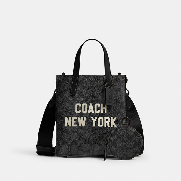 Relay Tote Bag 17 In Signature Canvas With Coach Graphic