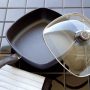 Kitchen Style - Swiss Diamond 28x7.5 cm Square Saute Pan With Lid 4.7 litre - Cookware
