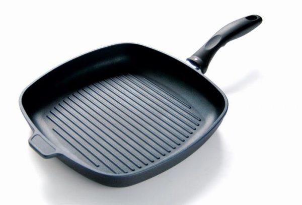 Kitchen Style - Swiss Diamond XD 28cm x 4cm  Square Shallow Grill - Cookware