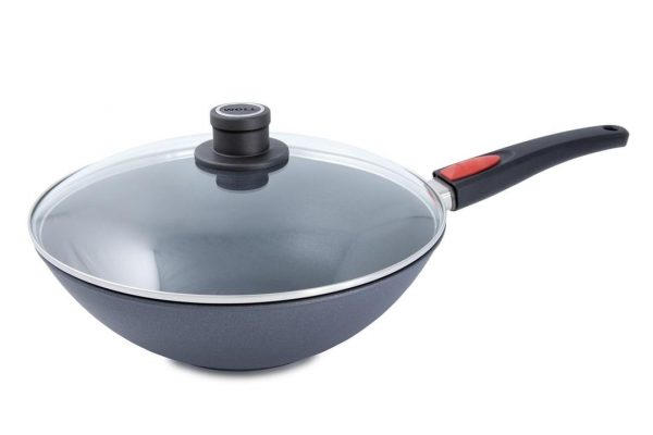 Kitchen Style - Woll Diamond Lite Wok With Lid 30cm - Cookware